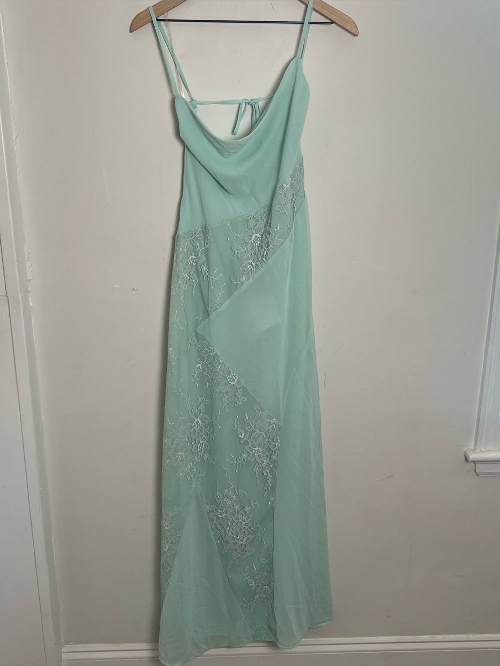 NWT PEPPERMAYO- Gabriana Maxi Dress Sage Size 8 - Picture 3 of 7